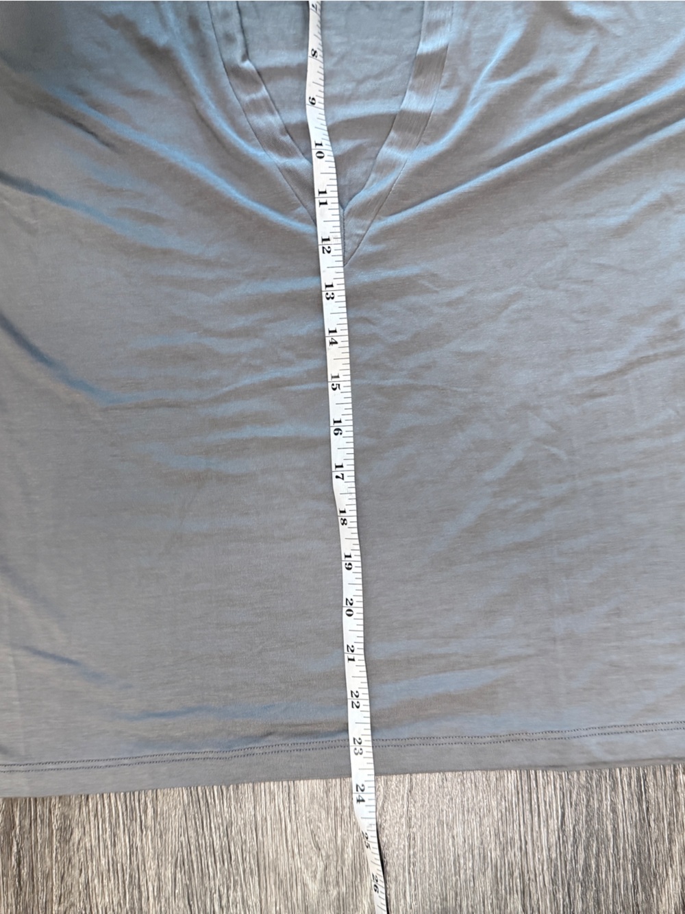 JOAH BROWN PLUNGE V-NECK TEE WHITE M/L - Picture 11 of 11